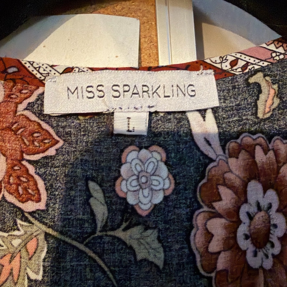 Miss Sparkling Floral Women's Blouse - Multicolor